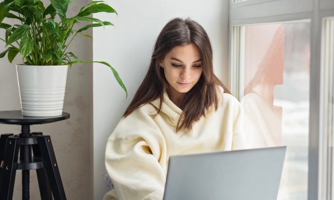 Cursos gratuitos com certificado para os empregos do futuro