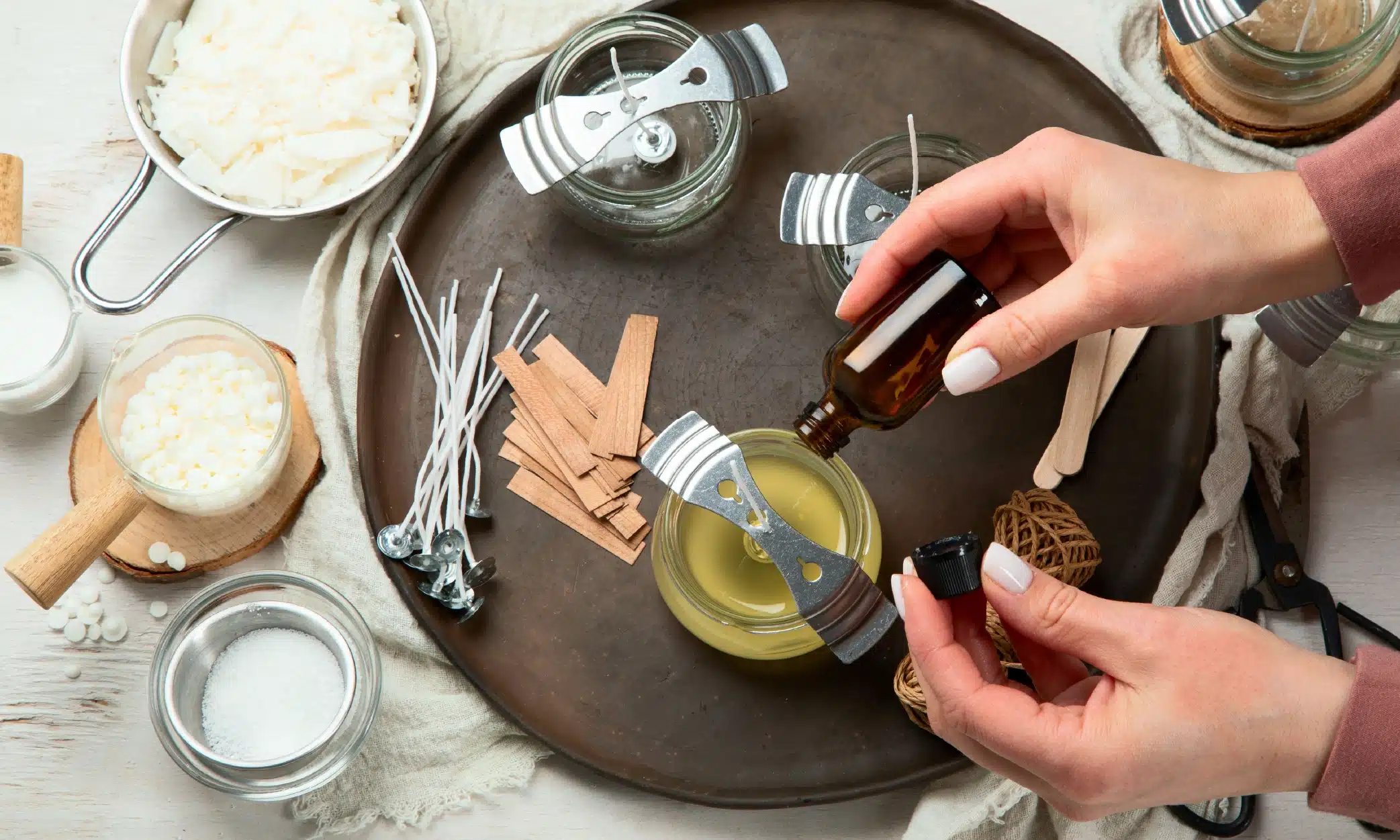 Guia para principiantes para fazer as suas próprias velas com aromas